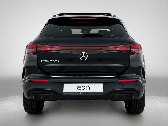 Mercedes-Benz EQA 250+ Business Solution AMG 71 kWh | Nightpakket | Premium Pakket | Parkeerpakket met 360°-camera | KEYLESS GO | Burmester® 3D surround sound systeem | EASY PACK achterklep | Head-up display | Dodehoekassistent |
