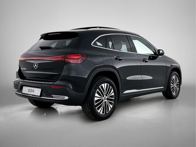 Mercedes-Benz EQA 250+ Business Solution Luxury 71 kWh | Trekhaak | Winterpakket | Warmtewerend, donkergetint glas | Sierdelen in lindenhout zwart | Smartphone integratie | Dodehoekassistent | Panoramaschuifdak | EASY PACK achterklep |