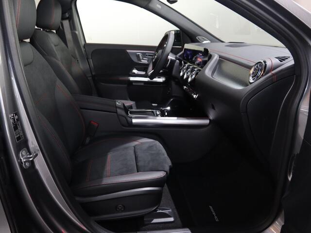 Mercedes-Benz EQA 250+ Business Solution AMG 71 kWh | Panoramaschuifdak | Head-up | Burmester | Trekhaak |