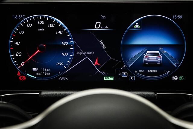 Mercedes-Benz EQA 250 67 kWh SOH 96% | PANORAMADAK | STOELVERWARMING | APPLE | DEALER ONDERHOUDEN