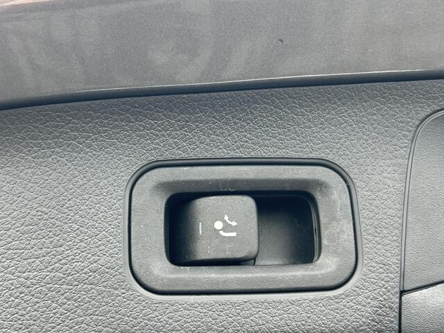 Mercedes-Benz EQA 350 4MATIC AMG | Trekhaak | Rijssistentiepak |