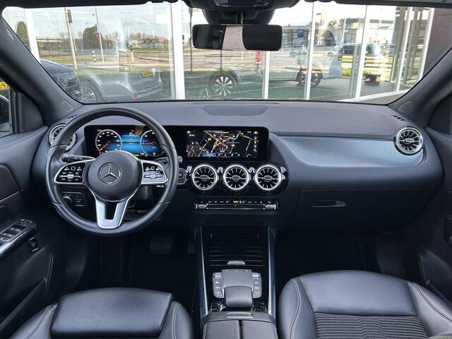 Mercedes-Benz EQA 250 Business Solution Luxury 67 kWh | Stoelverwarming | Cruise Control | Sfeerverlichting