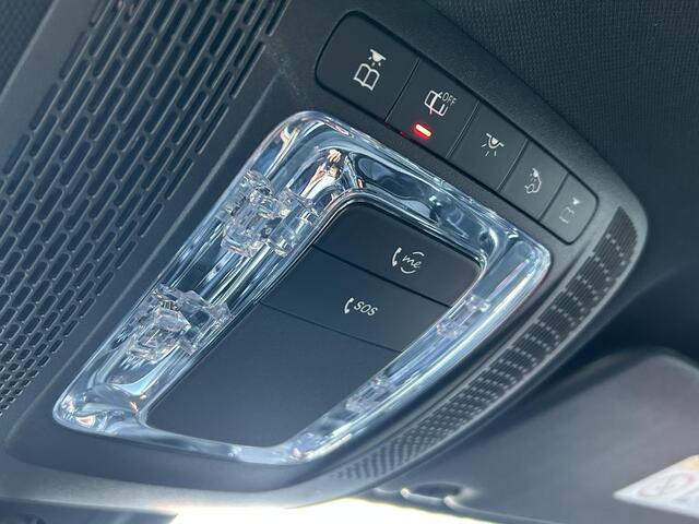 Mercedes-Benz EQA 250 Business Solution Luxury 67 kWh | Stoelverwarming | Cruise Control | Sfeerverlichting