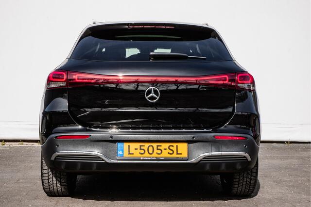 Mercedes-Benz EQA 250 Business Solution AMG 67 kWh Elek. Panoramadak/ Sportstoelen/ Camera/ Blindspot/ Carplay/ Elek. achterklep