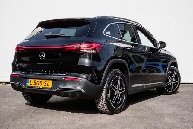 Mercedes-Benz EQA 250 Business Solution AMG 67 kWh Elek. Panoramadak/ Sportstoelen/ Camera/ Blindspot/ Carplay/ Elek. achterklep