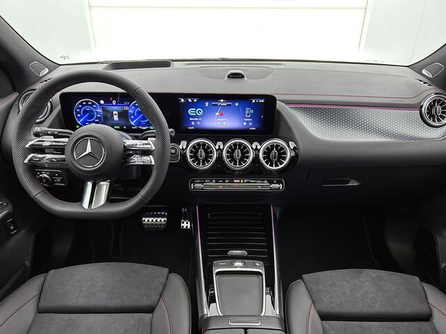 Mercedes-Benz EQA 250+ Business Solution AMG 71 kWh | Nightpakket | Panoramaschuifdak | Smartphone integratie | PARKTRONIC | Sfeerverlichting | Burmester Surround Sound |