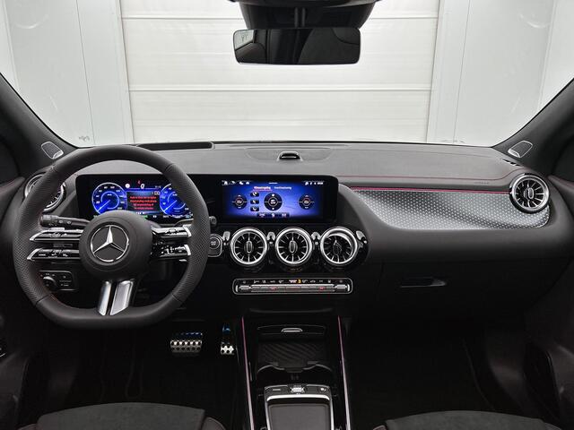 Mercedes-Benz EQA 250+ Business Solution AMG 71 kWh | Nightpakket | GUARD 360° Plus | Trekhaak | Smartphone integratie | Panoramaschuifdak | Stuurwielpaddles | Sfeerverlichting |