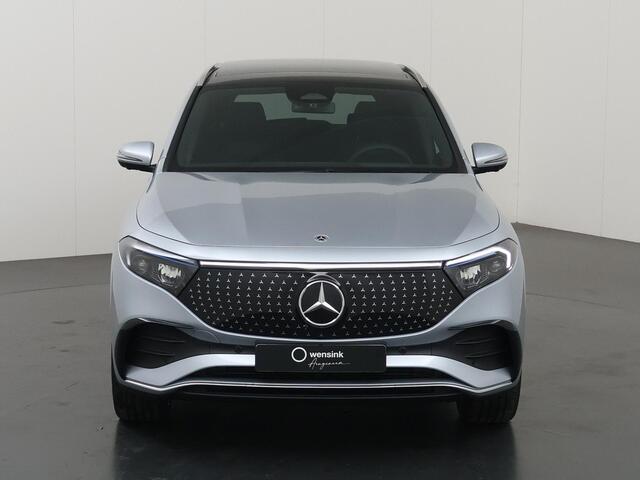 Mercedes-Benz EQA 250+ Business Solution AMG 71 kWh | Panoramaschuifdak | Dodehoekassistent | Head-up | Burmester | Winterpakket |