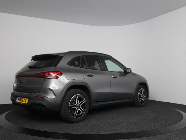Mercedes-Benz EQA 250 Business Solution AMG 67 kWh | Trekhaak | 419 KM WLTP | Ambient verlichting |
