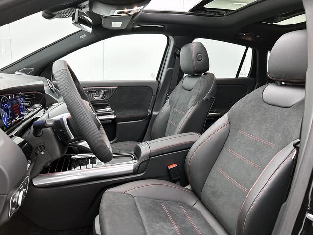 Mercedes-Benz EQA 250+ Business Solution AMG 71 kWh | Premium pakket | Winterpakket | Trekhaak | DISTRONIC | Panoramaschuifdak | 360° camera | Sfeerverlichting | Smartphone integratie |