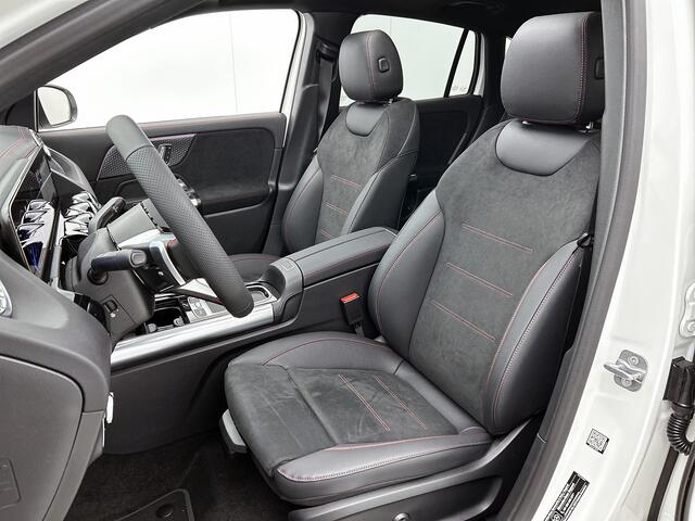 Mercedes-Benz EQA 250+ Business Solution AMG 71 kWh | Premium pakket | Winterpakket | Nightpakket | Trekhaak | Panoramaschuifdak | DISTRONIC | 20 inch multispaaks lichtmetalen velgen |