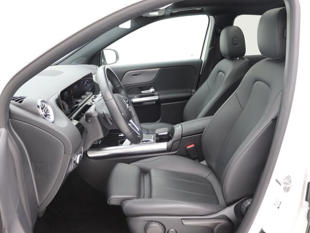 Mercedes-Benz EQA 250 Pano, Keyless GO, Camera, Sfeerverlichting, Dodehoekassistent