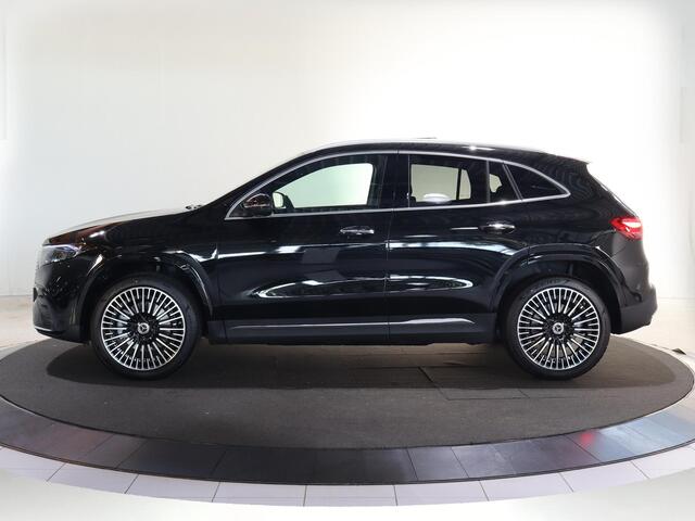 Mercedes-Benz EQA 250+ Business Solution AMG 71 kWh | Panoramaschuifdak | Burmester | 360°-camera | Head-up display | Trekhaak |