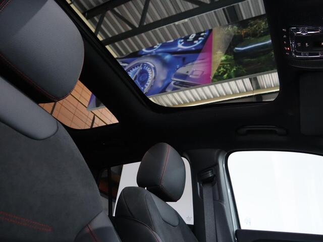 Mercedes-Benz EQA 250+ Business Solution AMG 71 kWh | Panoramaschuifdak | Burmester | 360°-camera | Head-up display |