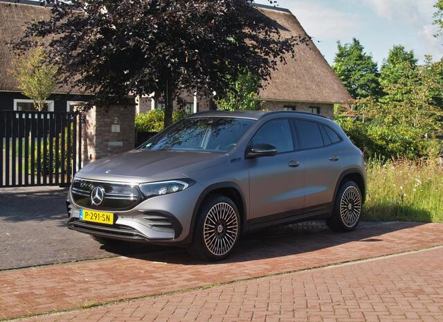 Mercedes-Benz EQA 250 Business Solution AMG 67 kWh | SOH 96% | Camera | Sfeerverlichting | Dealeronderhouden | NL-Auto |
