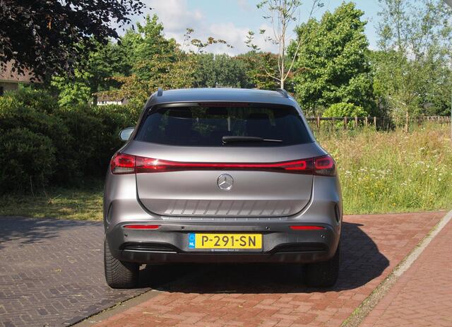 Mercedes-Benz EQA 250 Business Solution AMG 67 kWh | SOH 96% | Camera | Sfeerverlichting | Dealeronderhouden | NL-Auto |