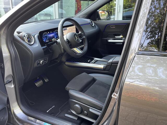 Mercedes-Benz EQA 250+ AMG Line | Night Pakket | Panoramadak | Dodehoekassistent | Sierdelen Lindenhout Zwart | Apple CarPlay | Android Auto | Advanced Sound System | Stoelverwarming | Sfeerverlichting | Achteruitrijcamera | Elektrisch Inklapbare Buitenspiegels
