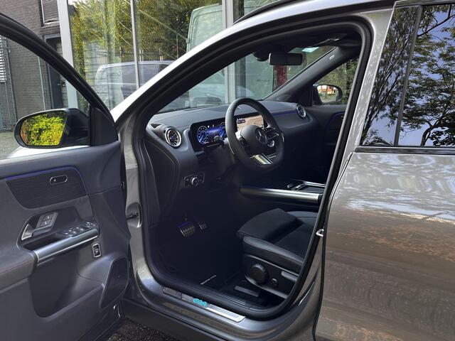 Mercedes-Benz EQA 250+ AMG Line | Night Pakket | Panoramadak | Dodehoekassistent | Sierdelen Lindenhout Zwart | Apple CarPlay | Android Auto | Advanced Sound System | Stoelverwarming | Sfeerverlichting | Achteruitrijcamera | Elektrisch Inklapbare Buitenspiegels