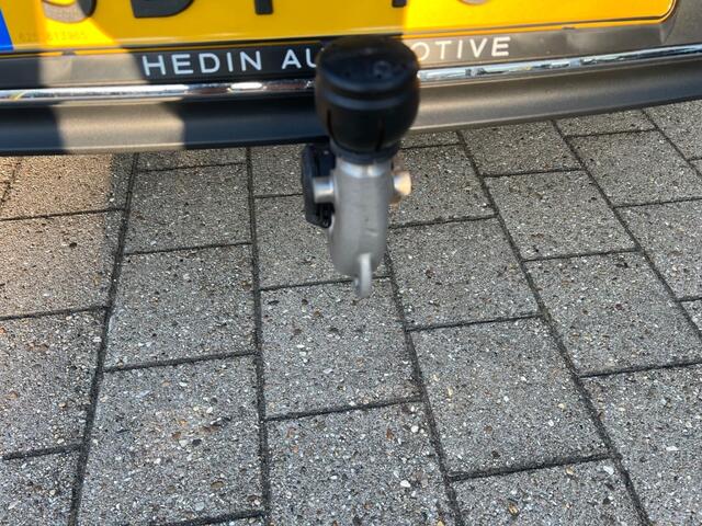 Mercedes-Benz EQA 250+ BNS SOL LUX