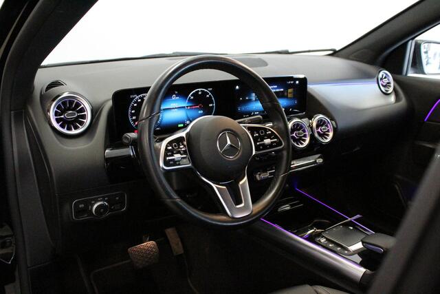 Mercedes-Benz EQA 250 Business Solution Luxury 67 kWh | 18'LMV | SFEER | NAVIGATIE | STOEL-VERW | CAMERA | DAB-RADIO | PDC | LED |