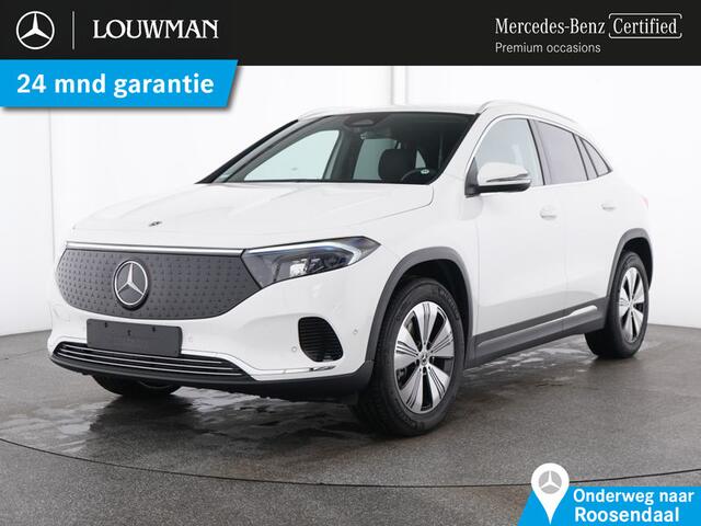 Mercedes-Benz EQA 300 4MATIC Progressive 71 kWh | Dodehoekass. | Sfeerverlichting | Stuur en Stoelverwarming | Parkeerpakket met Camera | CarPlay | Inclusief 24 maanden Mercedes-Benz Certified garantie voor Europa.