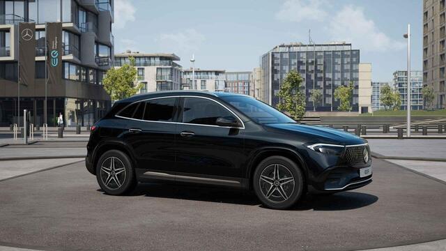 Mercedes-Benz EQA 250+ AMG Line 71 kWh | Rij assistentie pakket | Trekhaak | Stoelverwarming |