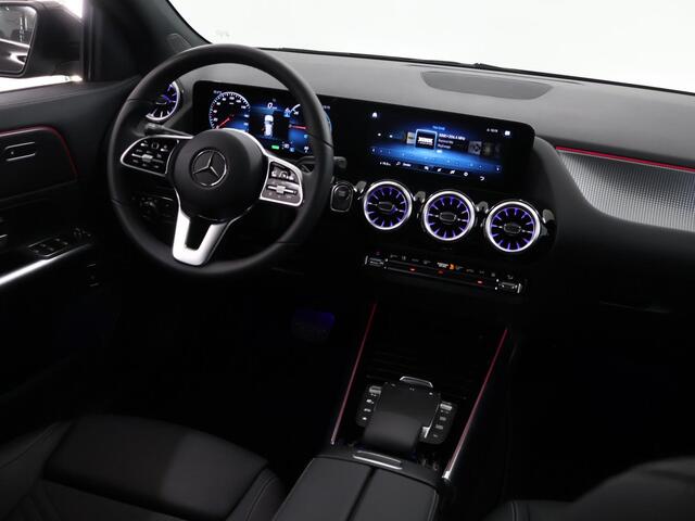 Mercedes-Benz EQA 250 Luxury 67 kWh | Trekhaak | Stoelverwarming |
