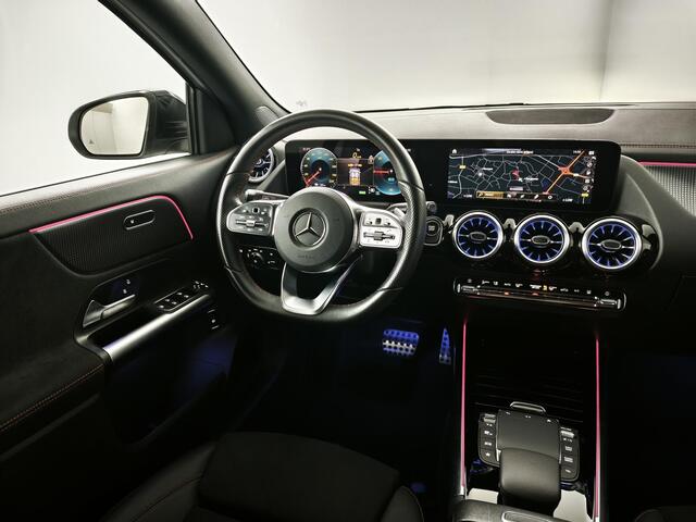 Mercedes-Benz EQA 250 AMG Line 67 kWh | Camera | Keyless Entry | Elektrische achterklep |