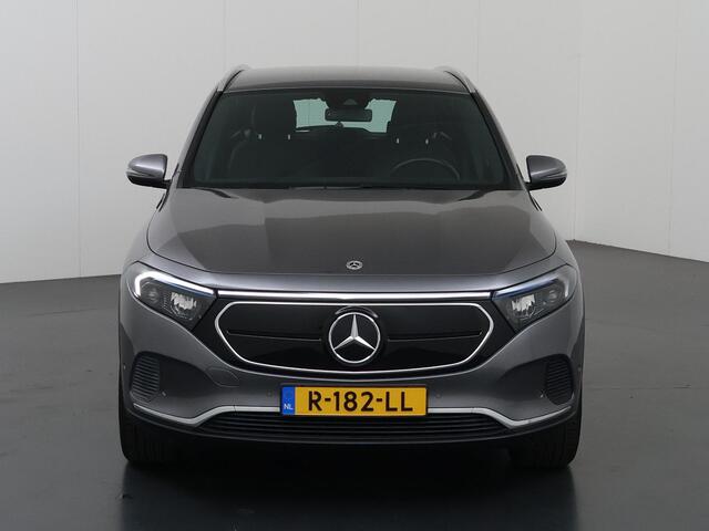 Mercedes-Benz EQA 250 Business Solution Luxury 67 kWh | Trekhaak | Stoelverwarming |