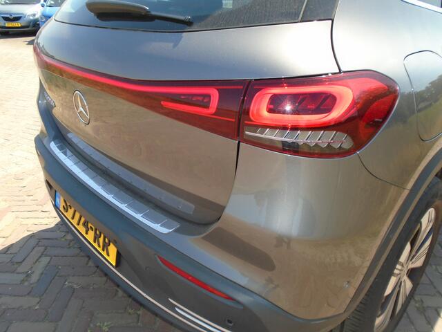 Mercedes-Benz EQA 250 Electric Art 67 kWh AFN TRHAAK CAMERA 1E EIG
