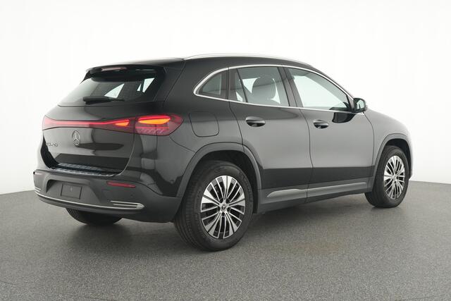Mercedes-Benz EQA 250+ Progressive 71 kWh Panorama Schuif-Kanteldak | Ledkoplampen | Sfeerverlichting | Stoelverwarming | Achteruitrijcamera. Inclusief 24 maanden MB Certified garantie voor Europa.