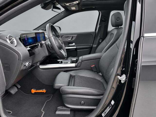 Mercedes-Benz EQA 250 Business Solution Luxury 67 kWh | Panoramadak | Burmester | Head-Up display