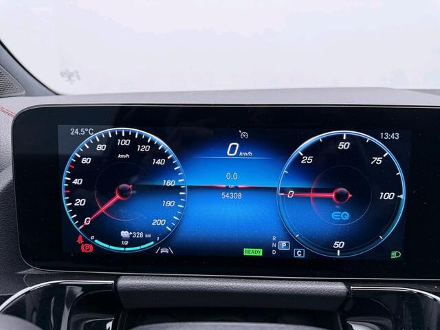 Mercedes-Benz EQA 250 Business Solution AMG 67 kWh | AMG Line | Night Pakket | Panoramadak | Sfeerverlichting | Ledkoplampen. Inclusief 24 maanden MB Certified garantie voor Europa.