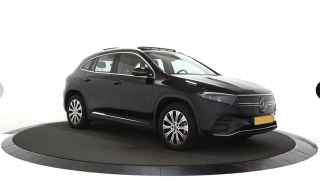 Mercedes-Benz EQA 250 AMG Line 67 kWh Panoramadak / Camera /