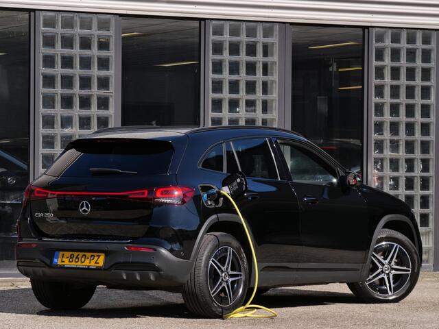 Mercedes-Benz EQA 67kWh AMG/ AMBIENT LIGHTING/ BLINDSPOT/ ELEKT. KLEP/ SOH 97%