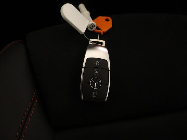 Mercedes-Benz EQB 250+ AMG Line 7p. 71 kWh | Nightpakket | Premium pakket | Parkeerpakket met 360°-camera | KEYLESS-GO comfort pakket | GUARD 360° Voertuigbescherming Plus | Winter pakket | EASY PACK achterklep |