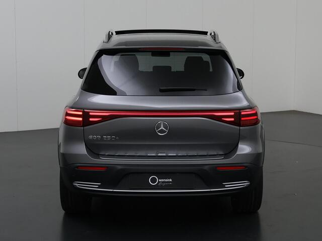 Mercedes-Benz EQB 250+ Luxury Line 250+ Sport Edition 71 kWh | Sfeerverlichting |
