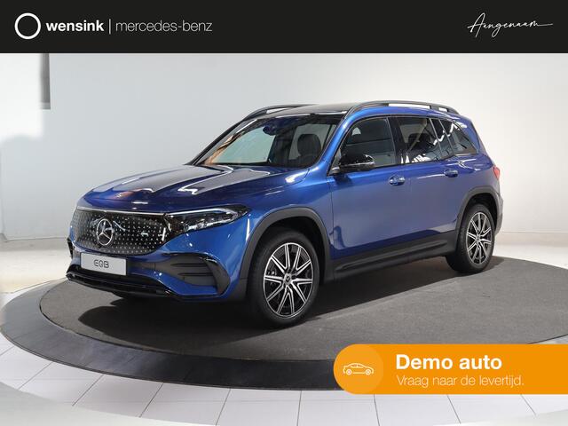 Mercedes-Benz EQB 250+ AMG Line 71 kWh | Premium Pakket | Panorama-schuifdak | Nightpakket | Parkeerpakket met 360-Camera | Apple Carplay/Android Auto |