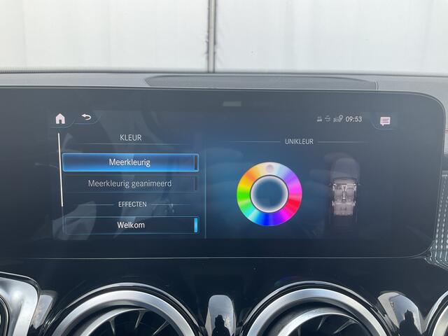 Mercedes-Benz EQB 300 4MATIC AMG Line 67 kWh Pano Adap.Cruise Sfeerverl Cam Compleet!