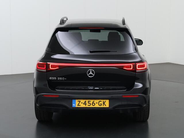 Mercedes-Benz EQB 250+ Business Line 67 kWh | AMG | Achteruitrijcamera | Sfeerverlichting | Stoelverwarming | Easypack-achterklep