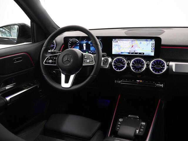 Mercedes-Benz EQB 250 Business Line | 7 persoons | Dodehoek ass. | Stoelverwarming | Sfeerverlichting | Achteruitrijcamera