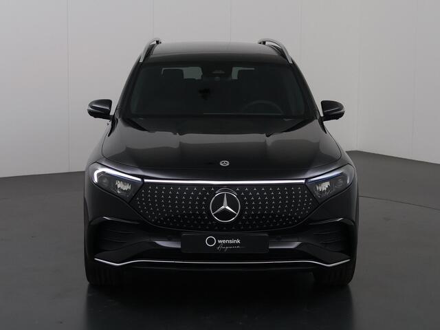Mercedes-Benz EQB 250+ AMG Line 71 kWh | Premium pakket | Dodehoekassistent| Panoramaschuifdak | Head-up display | 360° camera | Burmester | Apple CarPlay | 20 Inch AMG