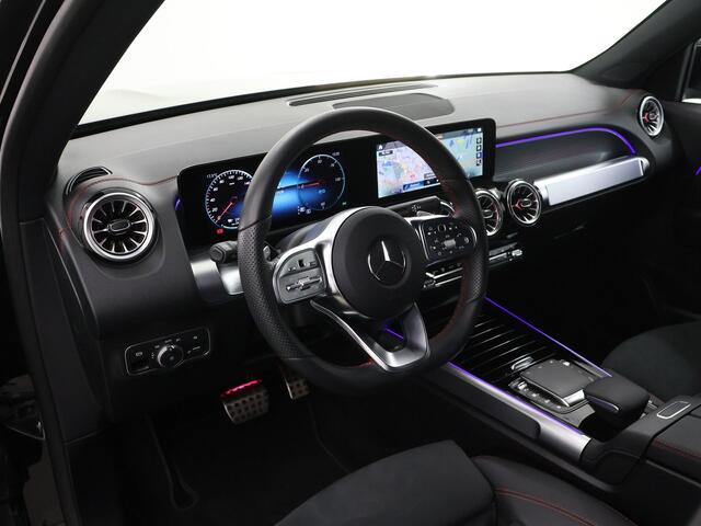 Mercedes-Benz EQB 250 AMG Line 67 kWh | AMG | Stoelverwarming | Apple carplay |