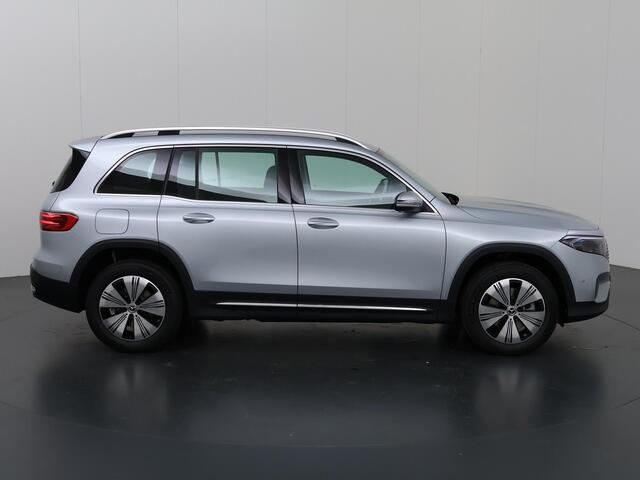 Mercedes-Benz EQB 250+ Essential Line 71 kWh | Stoelverwarming | Parktronic | Achteruitrijcamera |