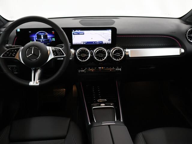 Mercedes-Benz EQB 250+ Essential Line 71 kWh | Stoelverwarming | Parktronic | Easy pack achterklep