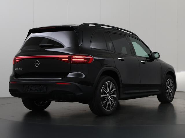 Mercedes-Benz EQB 250+ AMG Line 71 kWh Panoramadak | Burmester audio | Memory stoelen | Nightpakket | Smartphone-integratie