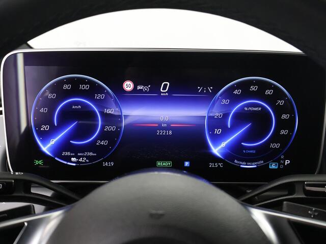 Mercedes-Benz EQB 250+ Business Edition 71 kWh | AMG | Night | 20inch Multispaaks | Stoelverwarming | Sfeerverlichting |