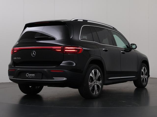 Mercedes-Benz EQB 250+ Luxury Line | Panoramadak | Winterpakket | Memory Stoelen | Keyless Go | Sfeerverlichting | Getint Glas | Carplay | LED Koplampen |