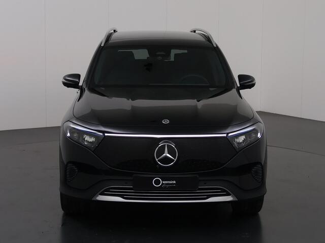 Mercedes-Benz EQB 250+ Luxury Line | Panoramadak | Winterpakket | Memory Stoelen | Keyless Go | Sfeerverlichting | Getint Glas | Carplay | LED Koplampen |