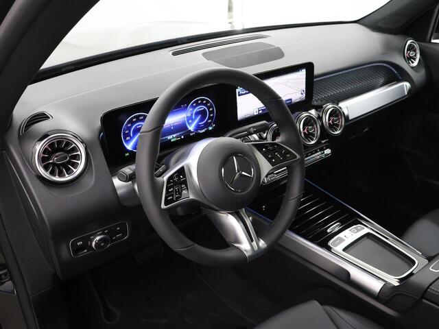 Mercedes-Benz EQB 250+ Luxury Line | Panoramadak | Winterpakket | Memory Stoelen | Keyless Go | Sfeerverlichting | Getint Glas | Carplay | LED Koplampen |